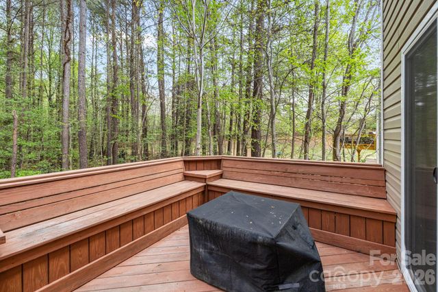 520 Warlick Meadow Court, Clover, SC 29710