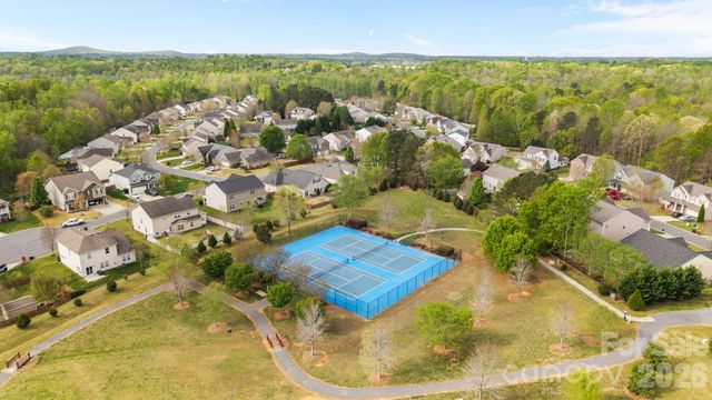 520 Warlick Meadow Court, Clover, SC 29710