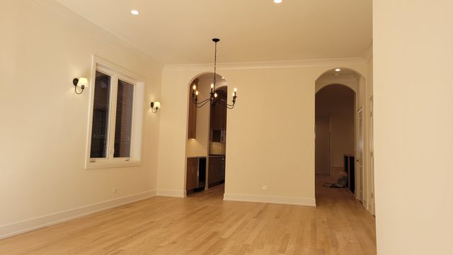 941 N Winchester Avenue 1, Chicago, IL 60622