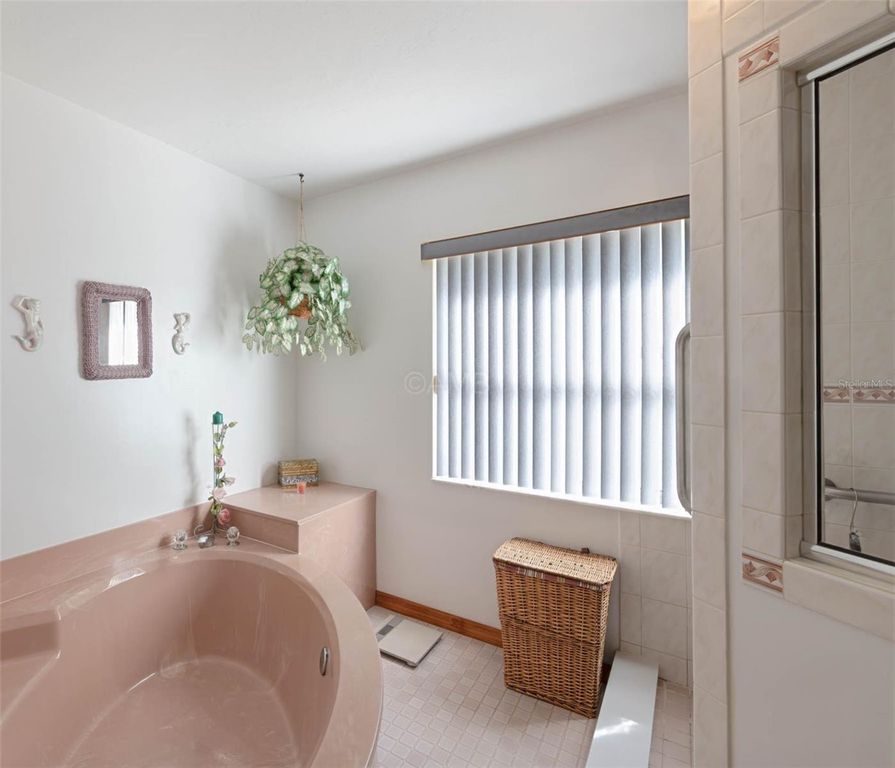 Image 26 of property listing at 2298 W PINE RIDGE BOULEVARD, Beverly Hills, FL 34465