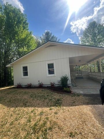 1616 Abe Cove Road, Hiawassee, GA 30546