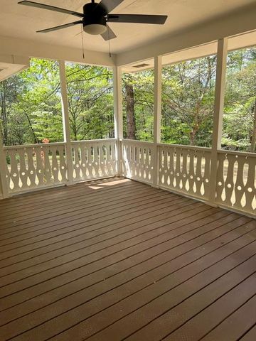 1616 Abe Cove Road, Hiawassee, GA 30546