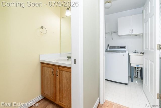2623 Bonita Drive, Waterford, MI 48329