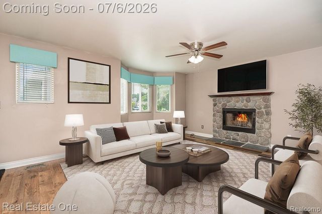 2623 Bonita Drive, Waterford, MI 48329