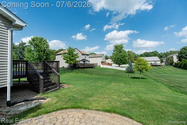 2623 Bonita Drive, Waterford, MI 48329
