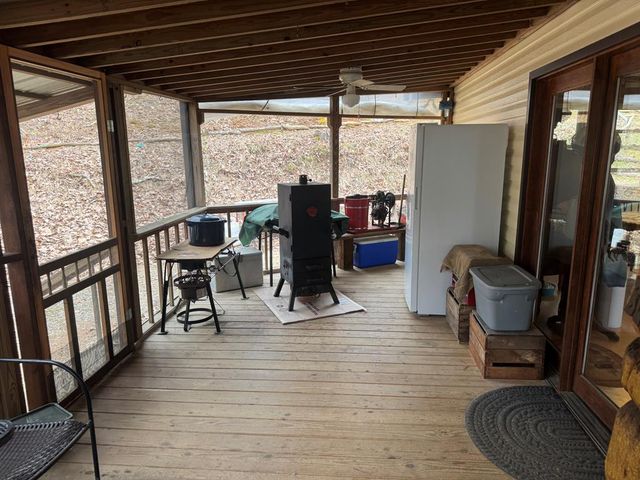 210 Mcdaniel Lane, Suches, GA 30572