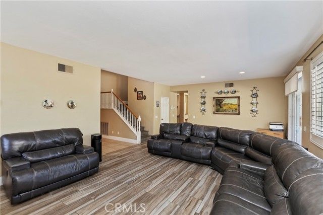 42467 Thoroughbred Lane, Murrieta, CA 92562