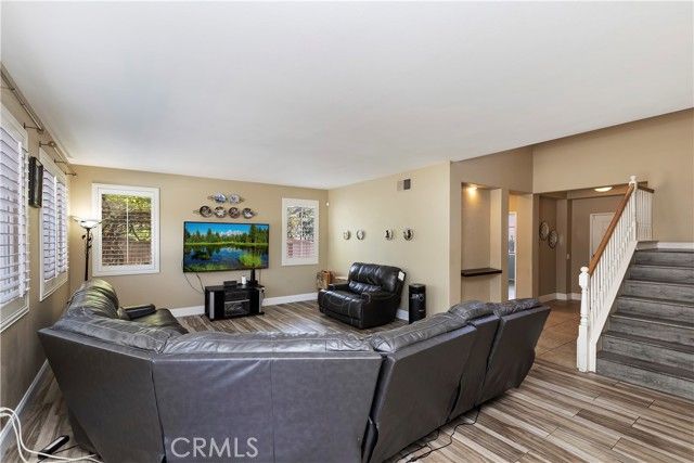 42467 Thoroughbred Lane, Murrieta, CA 92562