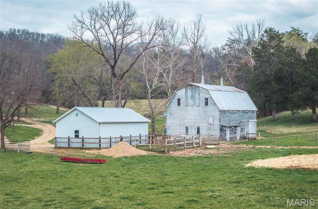 1933 First Creek Road, Hermann, MO 65041