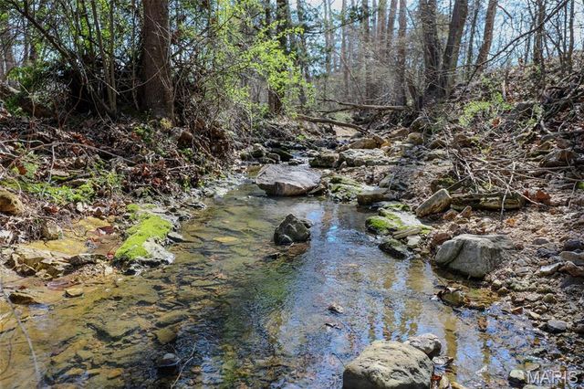 1933 First Creek Road, Hermann, MO 65041