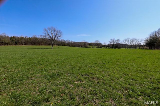 1933 First Creek Road, Hermann, MO 65041