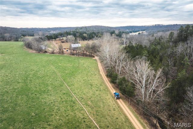 1933 First Creek Road, Hermann, MO 65041