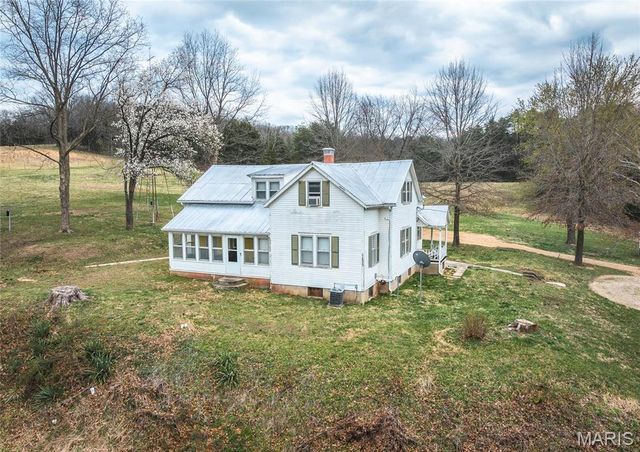 1933 First Creek Road, Hermann, MO 65041