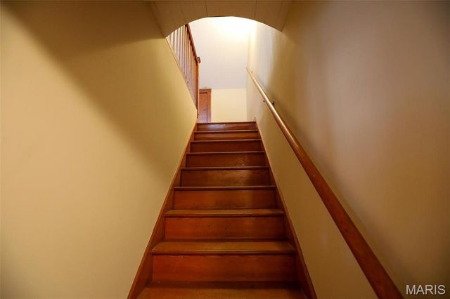 1933 First Creek Road, Hermann, MO 65041