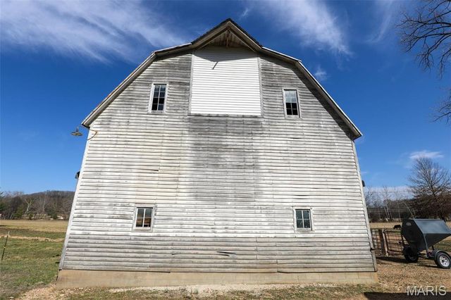 1933 First Creek Road, Hermann, MO 65041