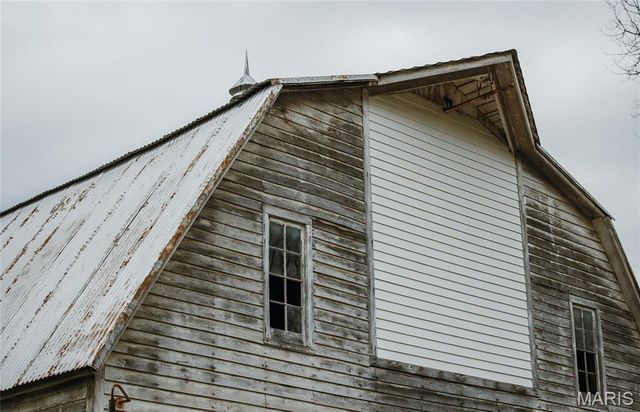 1933 First Creek Road, Hermann, MO 65041