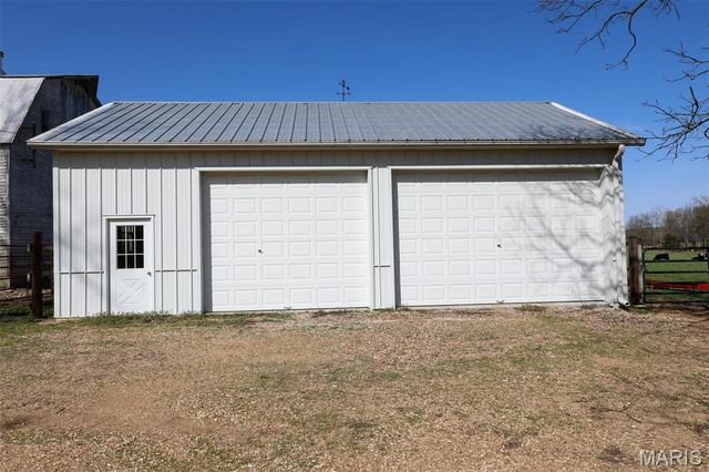 1933 First Creek Road, Hermann, MO 65041