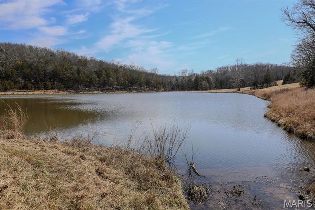 1933 First Creek Road, Hermann, MO 65041