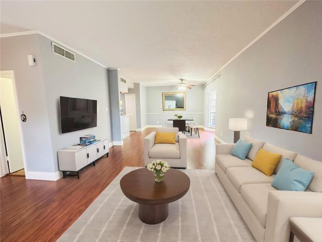 7350 Kirby Drive 33, Houston, TX 77030