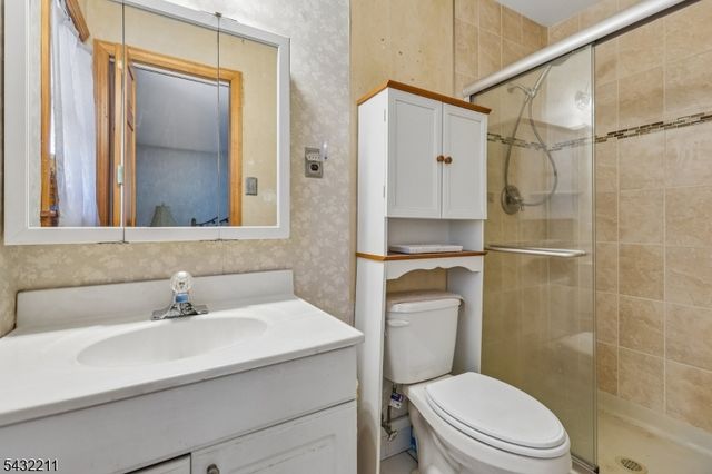 61 Sunset Ave, Old Bridge Twp., NJ 08857