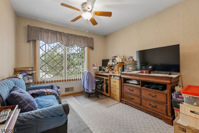 61 Sunset Ave, Old Bridge Twp., NJ 08857