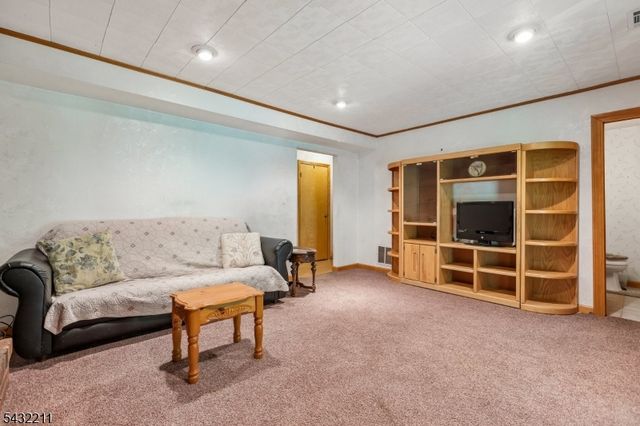 61 Sunset Ave, Old Bridge Twp., NJ 08857