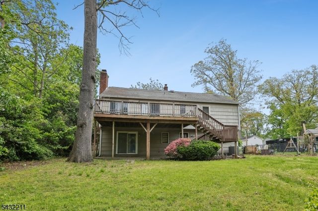 61 Sunset Ave, Old Bridge Twp., NJ 08857
