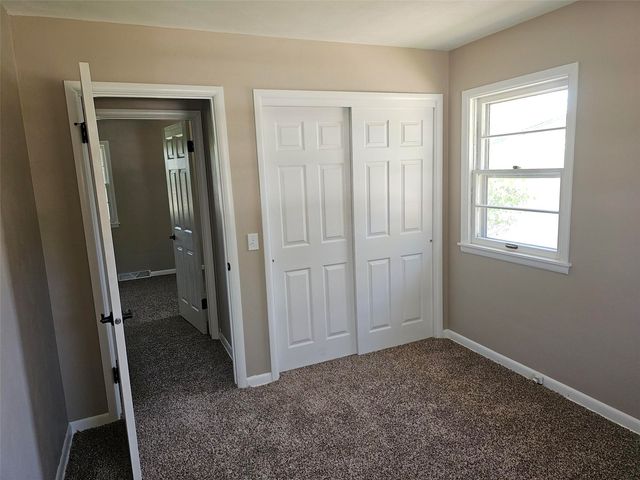 1118 Brockman Drive SE, Cedar Rapids, IA 52403