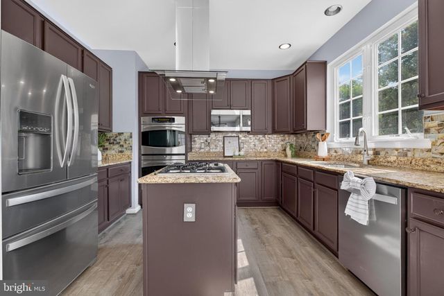 15205 HUMBOLT BAY CT, Gainesville, VA 20155