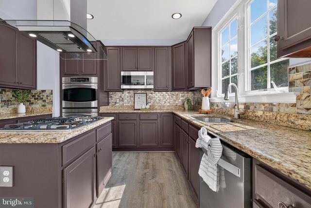 15205 HUMBOLT BAY CT, Gainesville, VA 20155