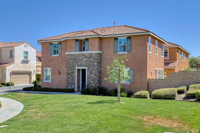 26944 Trestles Drive, Canyon Country (santa Clarita), CA 91351