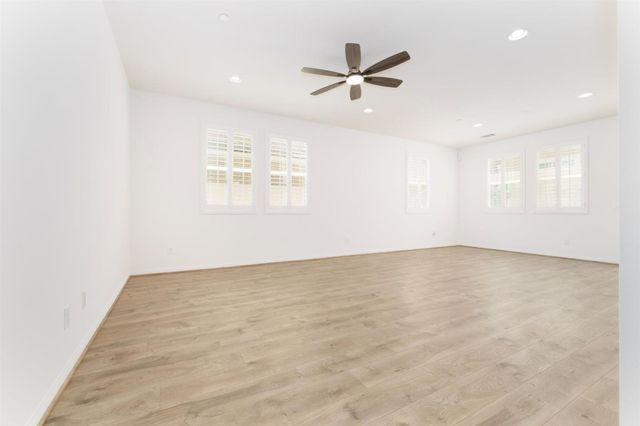 26944 Trestles Drive, Canyon Country (santa Clarita), CA 91351