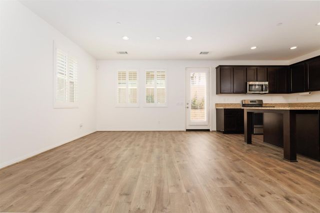 26944 Trestles Drive, Canyon Country (santa Clarita), CA 91351
