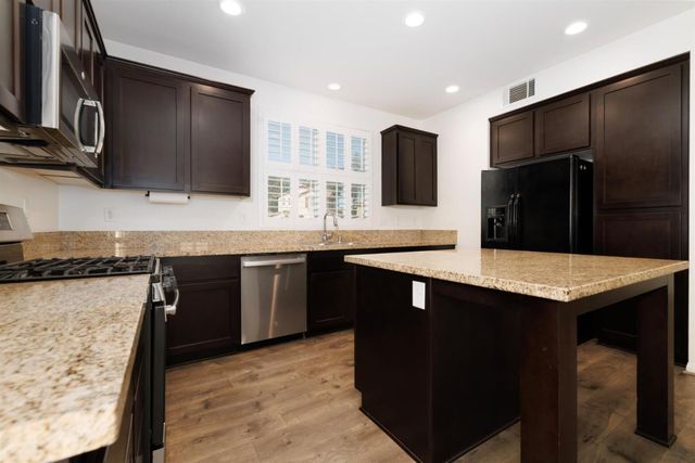 26944 Trestles Drive, Canyon Country (santa Clarita), CA 91351