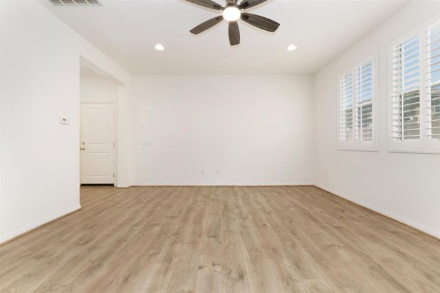 26944 Trestles Drive, Canyon Country (santa Clarita), CA 91351