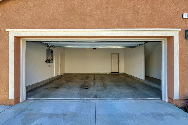 26944 Trestles Drive, Canyon Country (santa Clarita), CA 91351