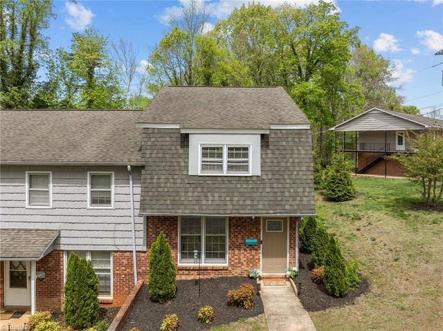 1105 Robin Hood Road F, High Point, NC 27262