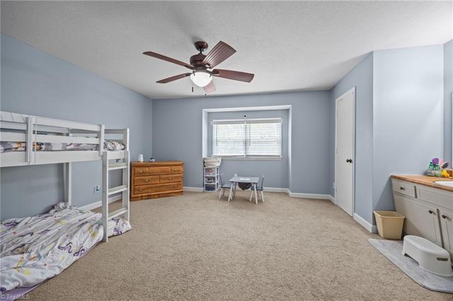 1105 Robin Hood Road F, High Point, NC 27262