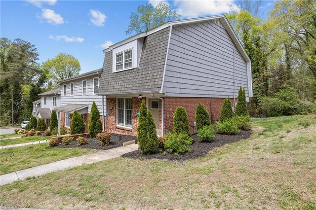 1105 Robin Hood Road F, High Point, NC 27262