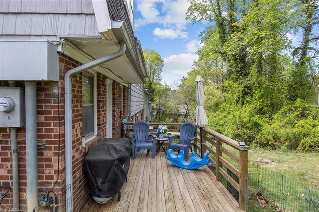1105 Robin Hood Road F, High Point, NC 27262