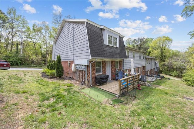 1105 Robin Hood Road F, High Point, NC 27262