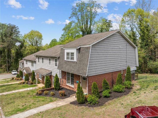 1105 Robin Hood Road F, High Point, NC 27262