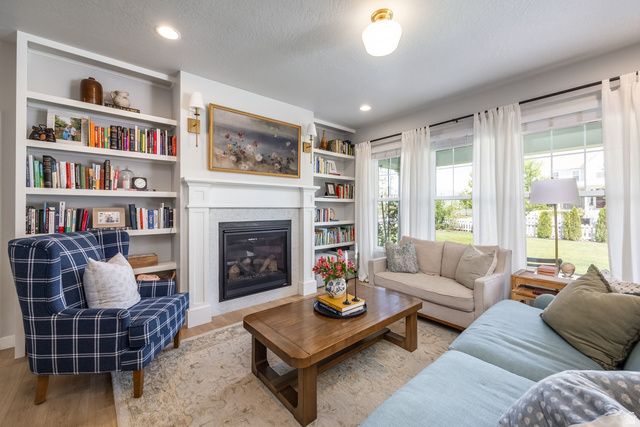 10901 S PORCINI DR, South Jordan, UT 84009