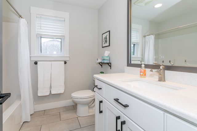 5452 HEATH CT, Columbia, MO 65203