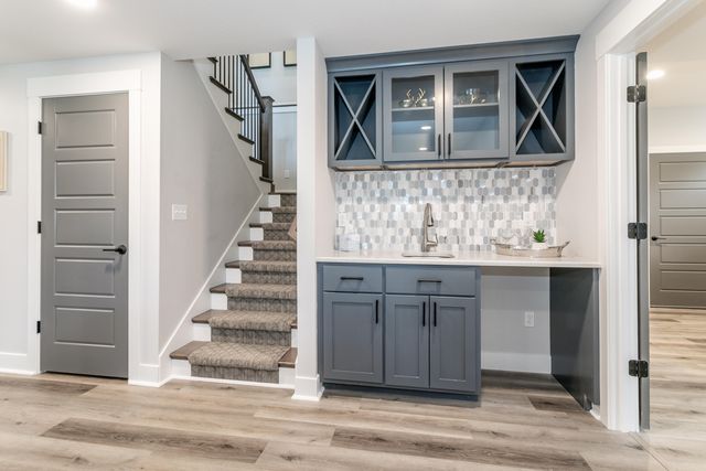 5452 HEATH CT, Columbia, MO 65203