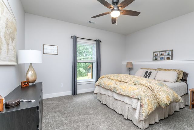 5452 HEATH CT, Columbia, MO 65203