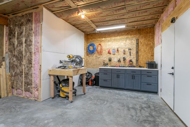 5452 HEATH CT, Columbia, MO 65203