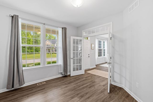 8310 Woodland Creek Court, Blacklick, OH 43004