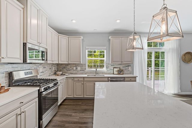 8310 Woodland Creek Court, Blacklick, OH 43004