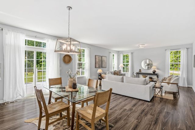 8310 Woodland Creek Court, Blacklick, OH 43004